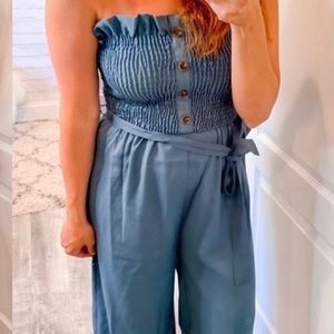 Woman’s Strapless Jumpsuit